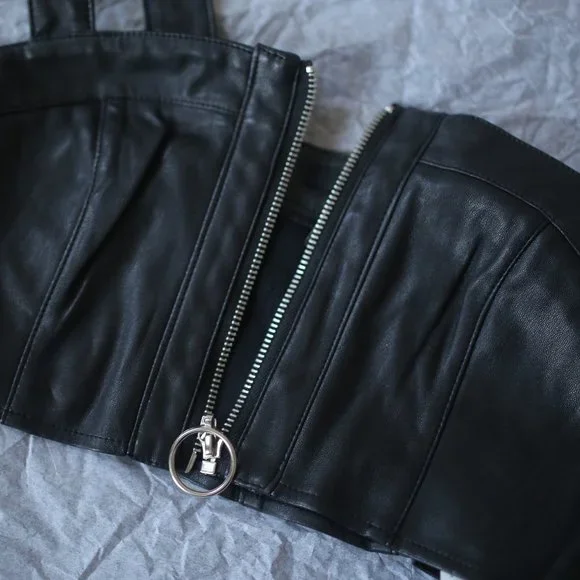 Pre-owned Faux Leather Black Crop Bra Top. - Picture 2 of 6